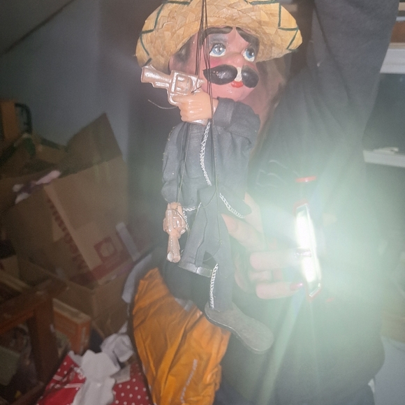 Puppet - Picture 5 of 5